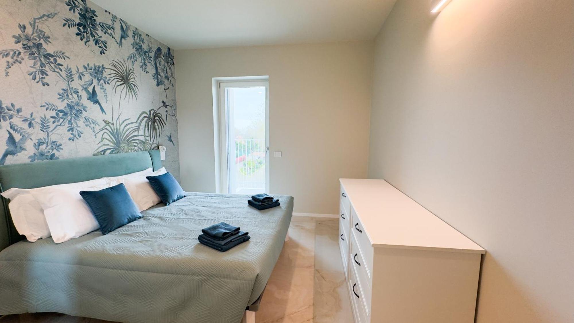 Seafront Modern Farmont Acquamarine Suite Кіоджа Екстер'єр фото