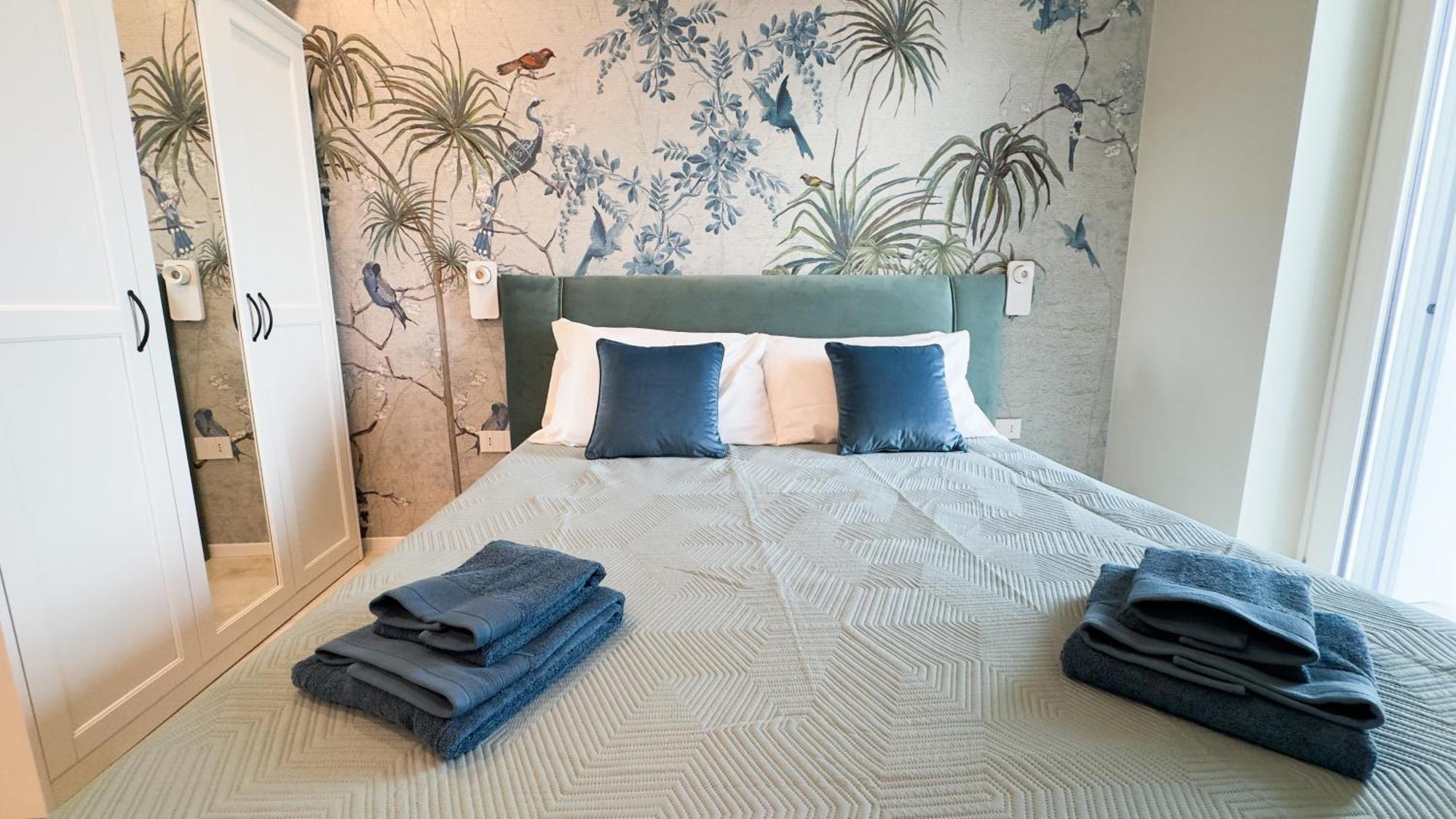 Seafront Modern Farmont Acquamarine Suite Кіоджа Екстер'єр фото